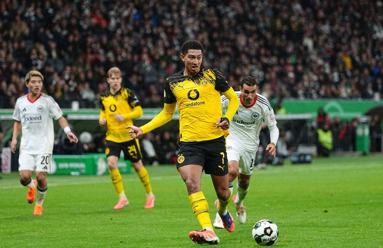 奥格斯堡 VS 多特蒙德:德甲比赛前瞻